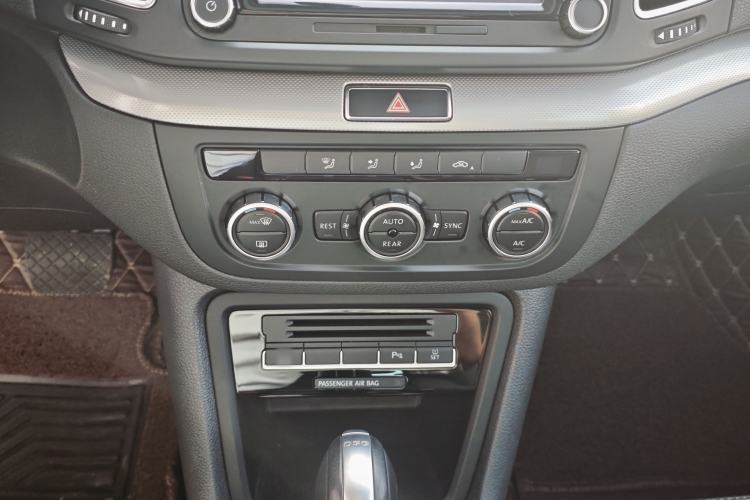 Used Volkswagen Sharan 2014 2.0 TSI Standard Model
