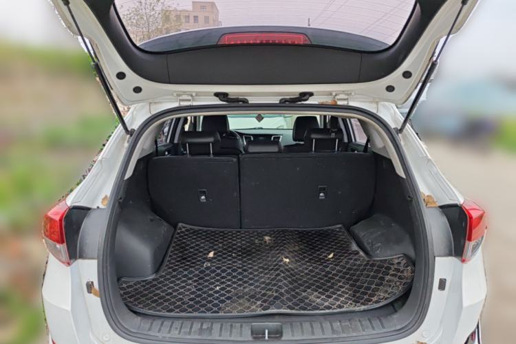 Used Hyundai Tucson 2018 1.6T Dual-Clutch Two-Wheel Drive 15th Anniversary Special Edition Trunk