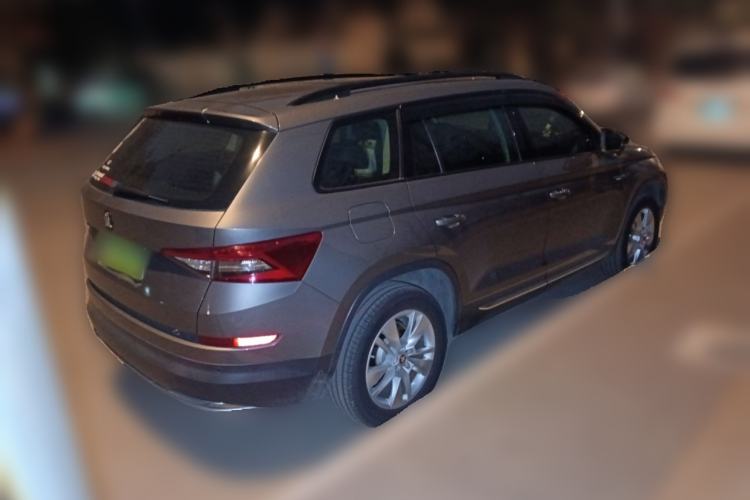 Used Skoda Kodiaq 2018 Facelifted TSI330 5-Seater Two-Wheel-Drive Luxury Enjoyment Edition