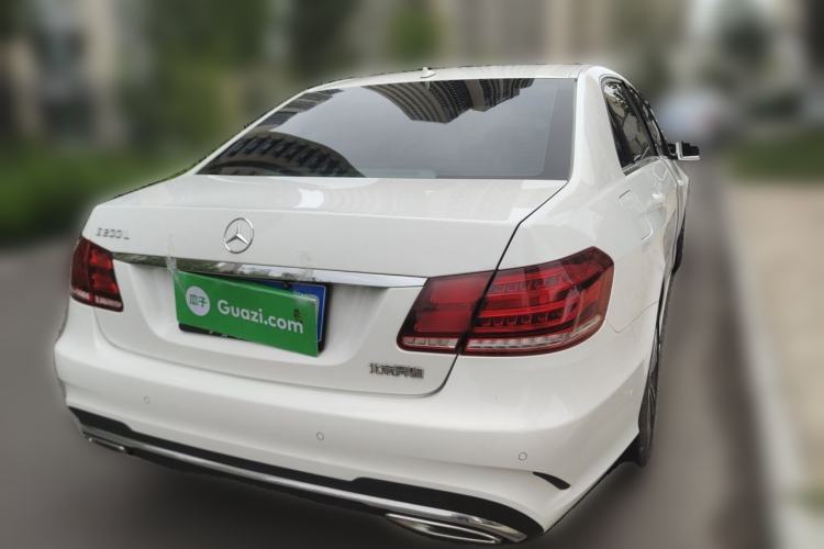 Used Mercedes-Benz E-Class 2015 Facelift E 200 L Sport Edition
