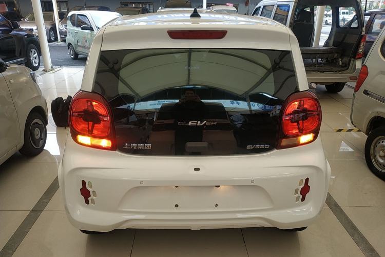 Used Roewe Clever 2021 302 km New Four-Seater Super-Efficient Version Rear