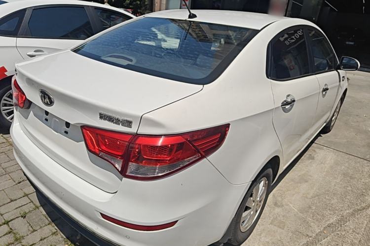 Used Kia K2 2015 Sedan 1.4L MT GLS
