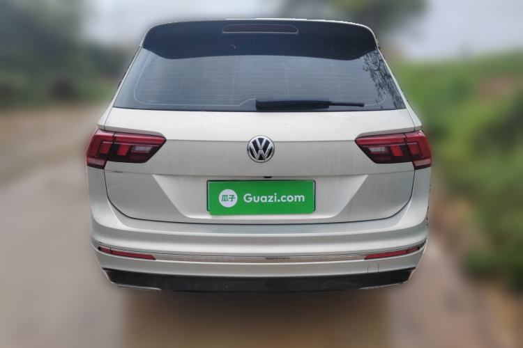 Used Volkswagen Tiguan L New Energy 2019 430 PHEV Hybrid Luxury Edition Rear