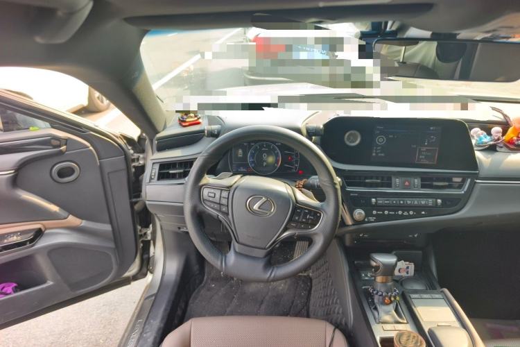 Used Lexus ES 2021 200 Excellence Edition