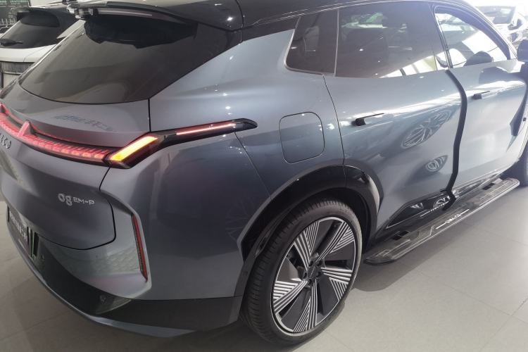 Used Lynk & Co 08 EM-P 2023 220km All-Wheel-Drive Performance Halo