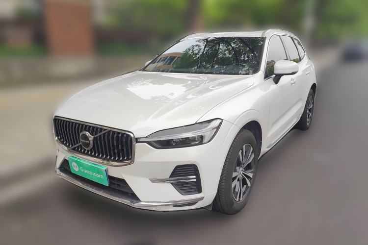 Used Volvo XC60 2024 B5 4x4 Smart Luxury Edition
