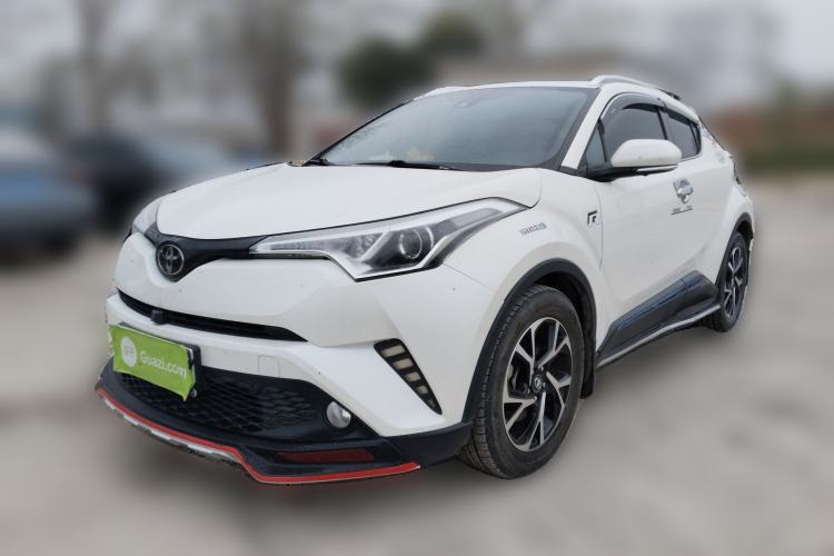Used Toyota C-HR 2018 2.0L Leading with Sunroof China VI Standard