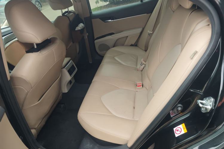 Used Toyota Camry 2018 Dual-Engine 2.5 HG Luxury Edition