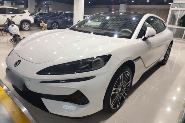 Used Denza Z9GT 2024 1100 Four-Wheel Drive Ultra Version