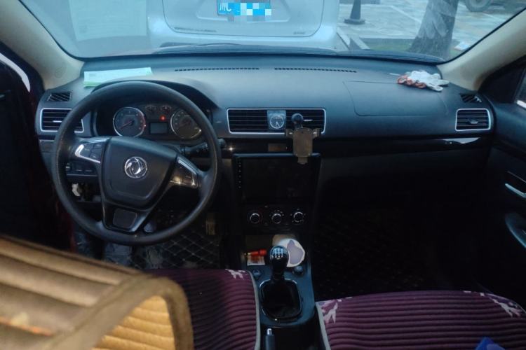 Used Dongfeng Fengon 360 2015 1.3T Diesel Manual Eco-Version 7-Seater