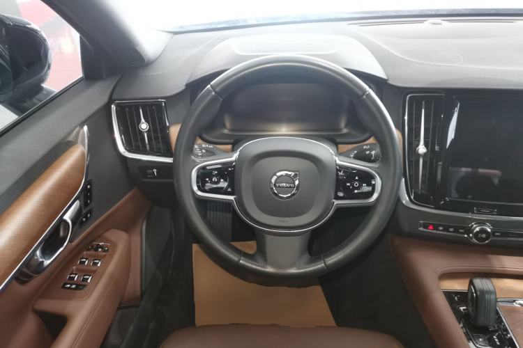 Used Volvo S90 2021 B5 Zhiyi Luxury Edition

