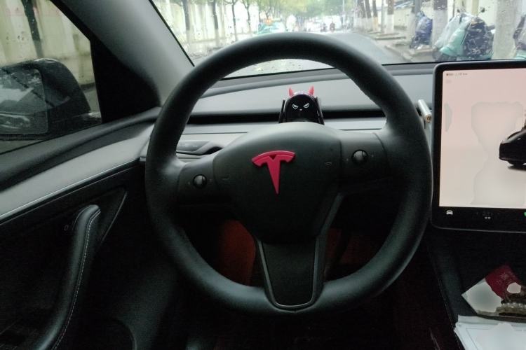 Used Tesla Model Y 2024 Rear-Wheel-Drive Version