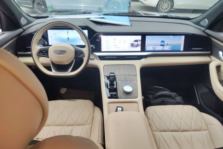 Used Geely Auto Monjaro L 2025 Dongfang Yao 2.0TD Automatic All-Wheel-Drive Wangyue Edition
