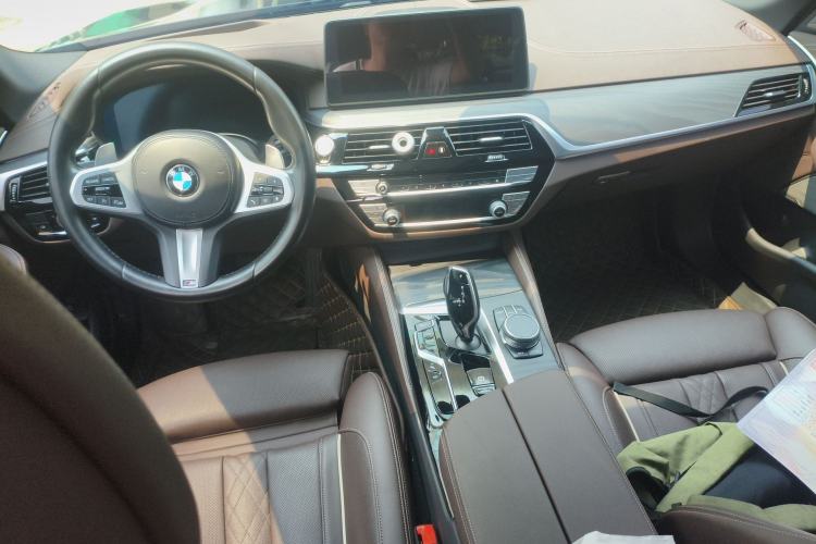 Used BMW 5 Series 2021 530Li Luxury Edition M Sport Package
