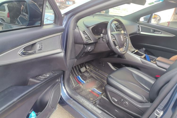 Used Lincoln Nautilus 2019 2.0T Two-Wheel Drive Luxury Edition China VI Standard
