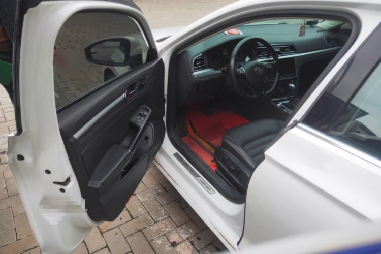 Used Volkswagen Lamando 2019 280TSI DSG Comfort Edition China VI standard Driver Seat