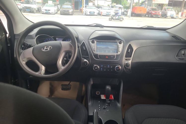 Used Hyundai ix35 2013 2.0L Automatic 2WD Comfort GL China IV Standard
