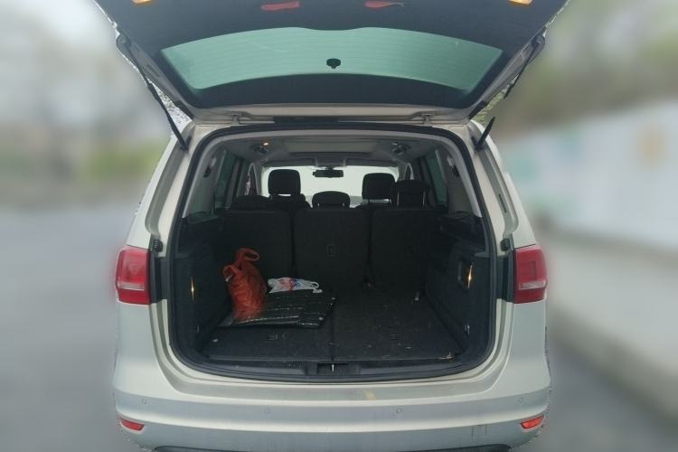 Used Volkswagen Sharan 2013 1.8TSI Standard Model Euro IV Trunk