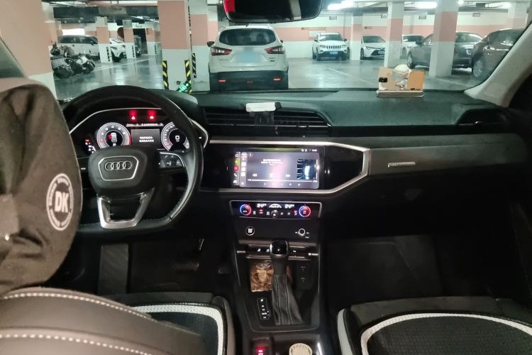 Used Audi Q3 2022 35 TFSI Fashion Dynamic Model
