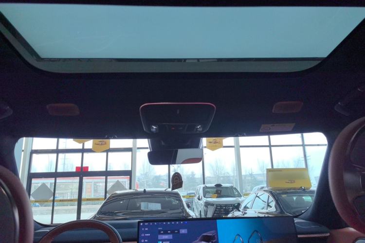 Used Lynk & Co 900 2025 2.0T Ultra
