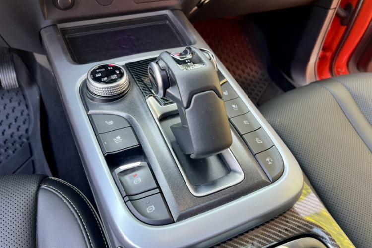 Used Tank 300 2021 City Edition 2.0T—Truly Stylish
