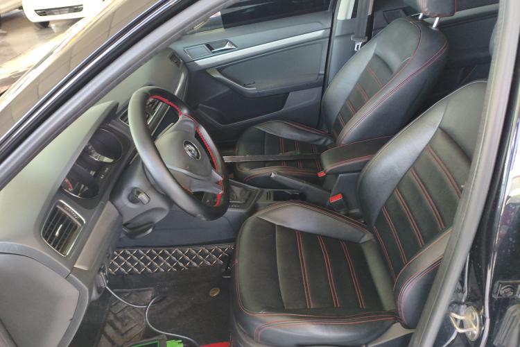 Used Volkswagen Lavida 2017 1.6L Automatic Fashion Edition
