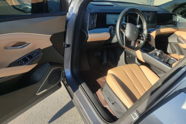 Used BYD Song L DM-i 2024 112 km Leading Edition