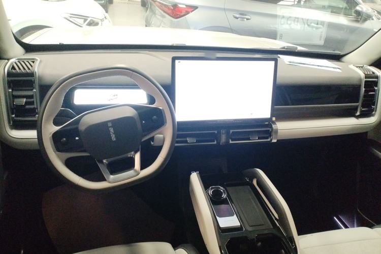 Used iCAR 03 2024 501km Four-wheel Drive Long-range Intelligent Driving Edition
