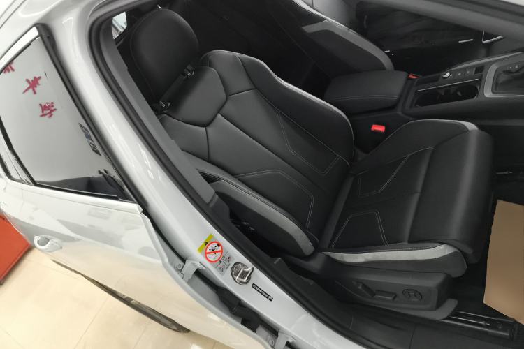 Used Audi Q3 2024 40 TFSI Fashion Dynamic Model