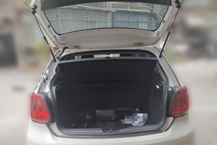 Used Volkswagen Polo 2013 1.4L Manual Fashion Edition