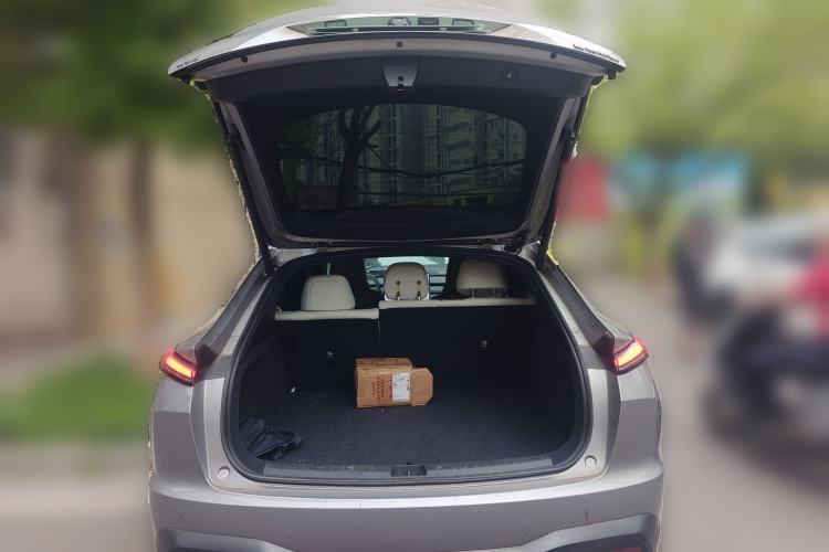 Used ONVO L60 2024 60 kWh Rear-Drive Version