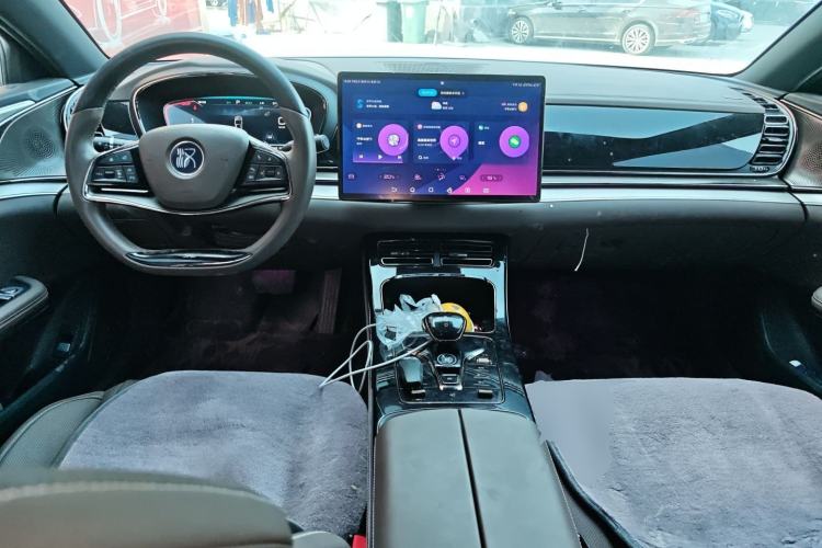 Used BYD Han 2023 DM-i Champion Edition 121KM Prestige Model
