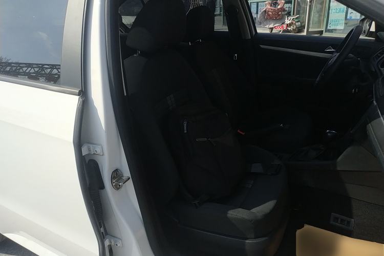 Used Volkswagen Lavida 2019 Lavida Start 1.5L Automatic Trendy Version China VI Standard Right Front Seat