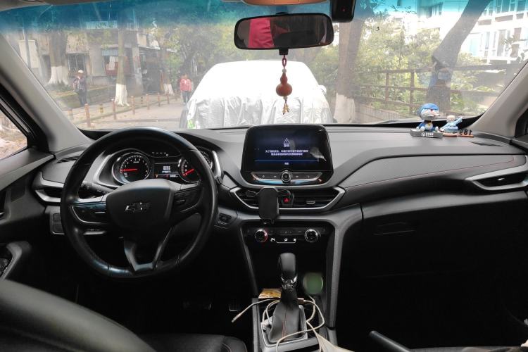 Used Chevrolet Orlando 2018 Redline 530T Automatic Enjoyment Edition (5+2 Model) – China V Standard Center Console