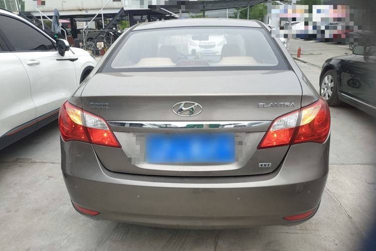 Used Hyundai Celesta 2015 1.6L Automatic Comfort Model Rear