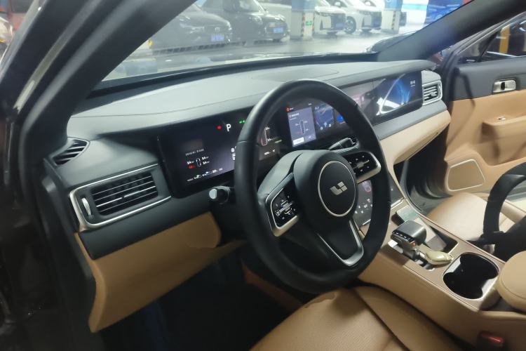 Used Li Auto ONE 2021 Extended-Range 6-Seater Version Center Console