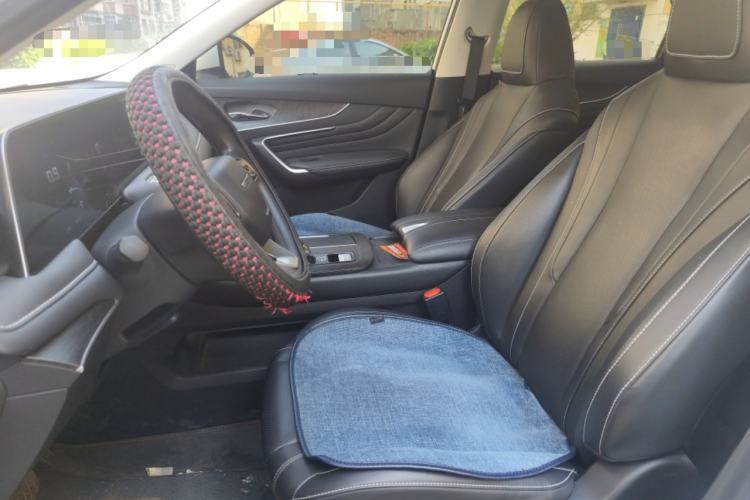 Used Venucia V 2021 260T Idol Edition