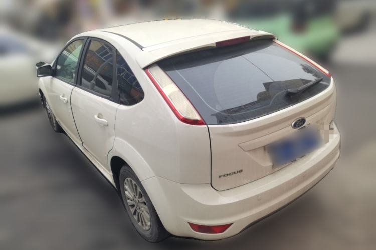 Used Ford Focus 2013 Hatchback Classic 1.8L Automatic Fashion Edition