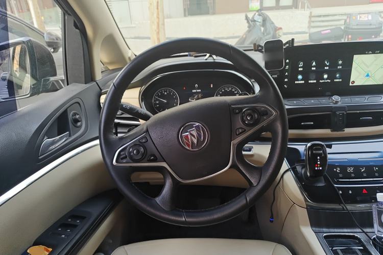 Used Buick GL8 2023 Land Executive Class 652T Smart Luxury Model
