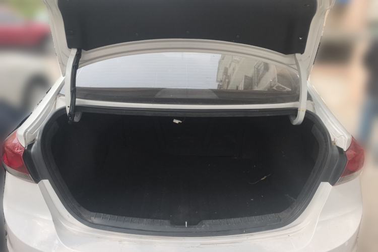 Used Hyundai Elantra (6th Generation / Lingdong) 2018 1.4T Dual-Clutch Xuan Dong · Dynamic Edition Trunk