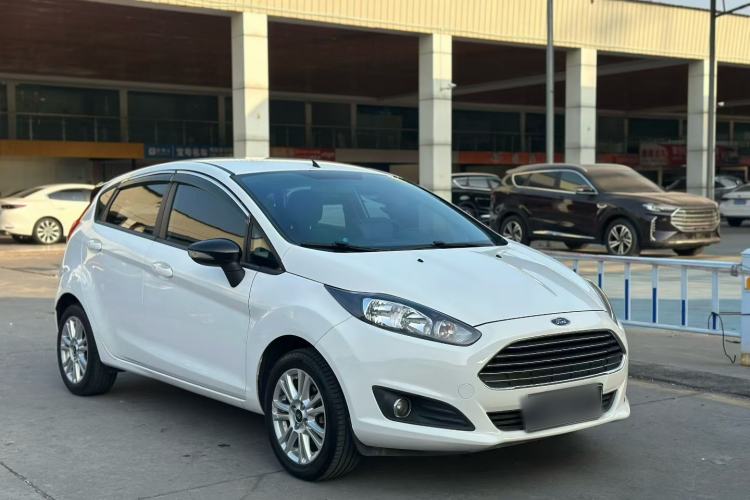 Used Ford Fiesta 2013 Hatchback 1.5L Automatic Fashion Edition
