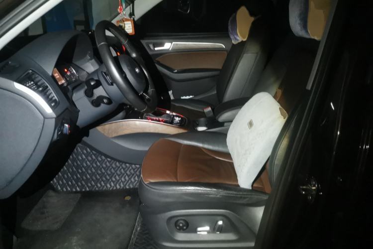 Used Audi Q5 2016 40 TFSI Comfort Model
