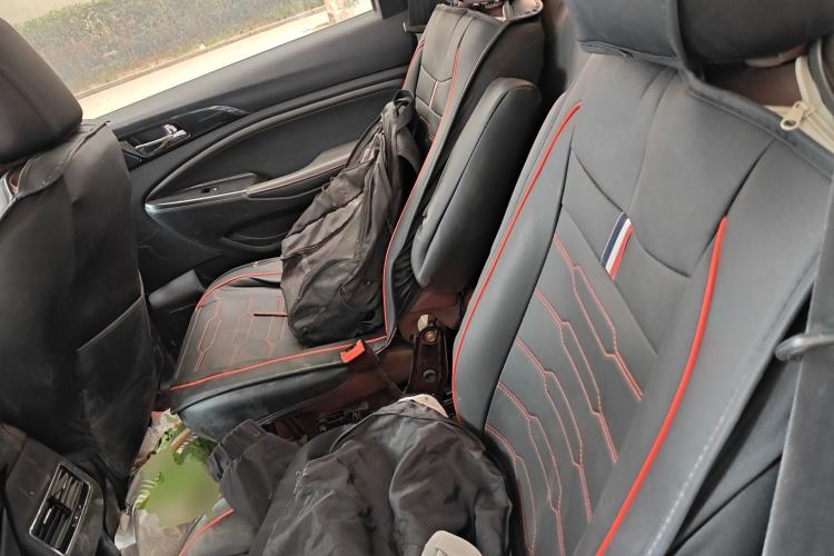 Used CHANGAN OSHAN A800 2017 1.6L Manual Comfort Model Left Rear Seat