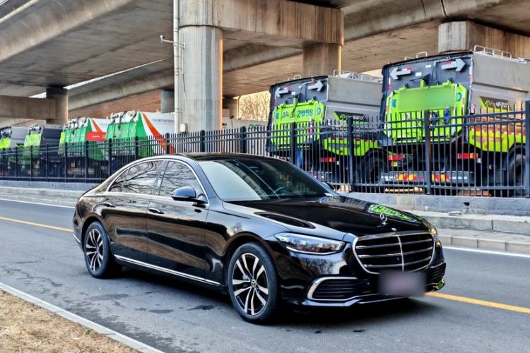 Used Mercedes-Benz S-Class 2022 Revised S 400 L Luxury Edition Exterior 2