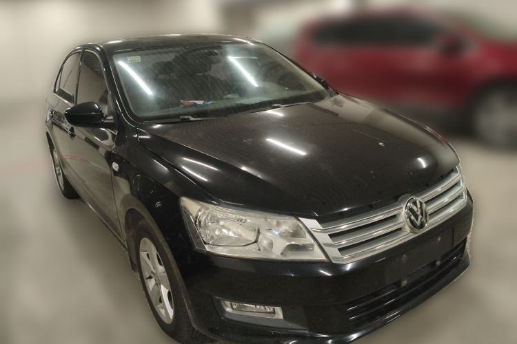Used Volkswagen Santana 2015 1.4L Manual Comfort Edition
