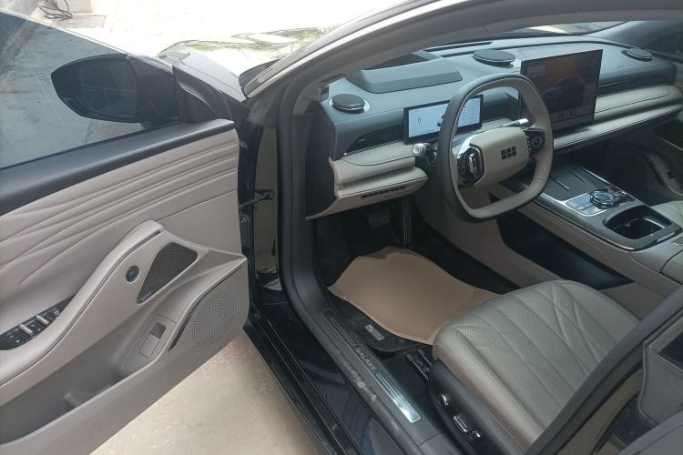 Used Geely Galaxy 8 2025 130km EM-P Starship Edition Driver Seat