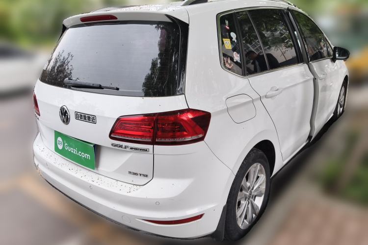 Used Volkswagen Golf Sportsvan 2016 230TSI Automatic Trend Edition Rear Right 45 Deg