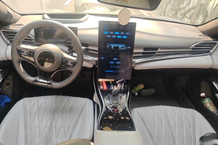 Used BYD Seal 2022 700 km Long-Range Rear-Wheel-Drive Version