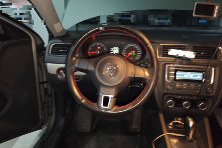 Used Volkswagen Sagitar 2014 Revised Version 1.6L Automatic Comfort Edition