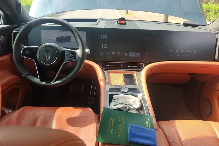 Used Hima AITO M9 2024 Range-Extended Ultra Version 42 kWh 6-Seater Model
